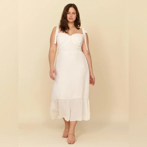 white lace bodycon maternity dress The Georgia Boho Sleeve Lace Maternity Gown – Bump City main image 0